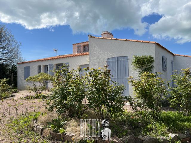 Maison à rénover avec Vue sur le Golf de Bourgenay