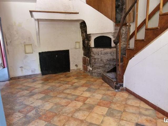 MAISON A RENOVER BEAU POTENTIEL, TERRAIN 1040m²