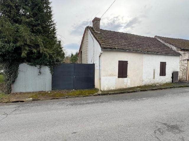 Maison à rénover Bel environnement Terrain de 900m2