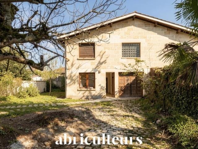 Maison à rénover de 250 m² en vente proche Parc Bordelais au Bouscat 33200
