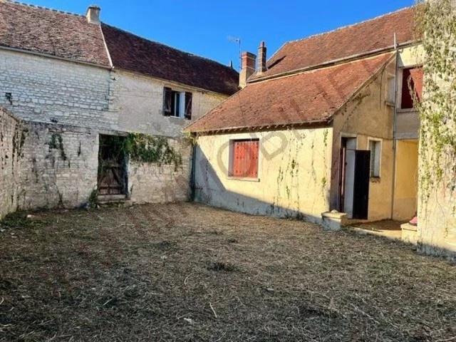 MAISON A RENOVER JARDIN CLOS DE MURS 89460
