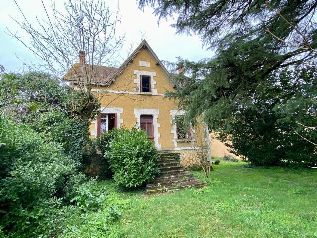 Maison à rénover, joli potentiel !