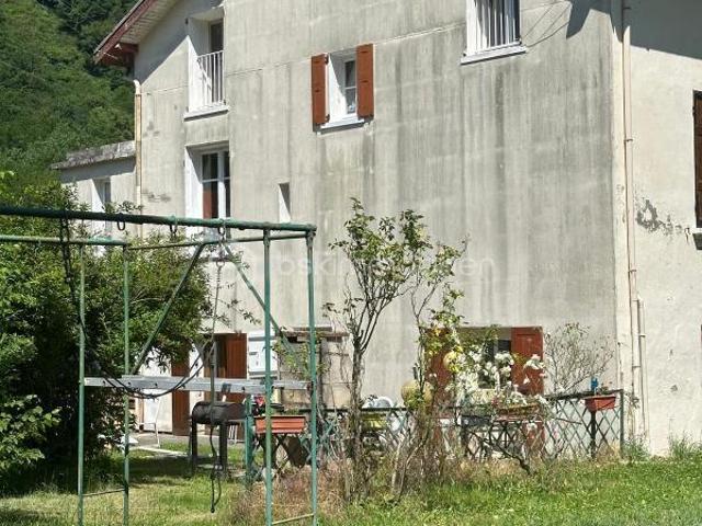 Maison à rénover sur terrain constructible – Division parcellaire possible CU OPERATIONNEL OBTENU FORT POTENTIEL