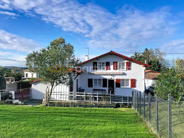 Maison à rénover Villefranque 211.35 m2 avec annexes