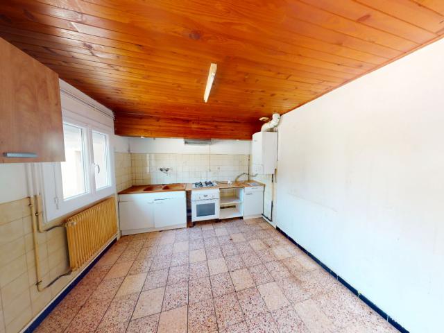 MAISON A RENOVER 70 M2 CUGNAUX 154 000 euros