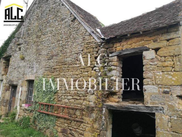 Maison en pierre à restaurer