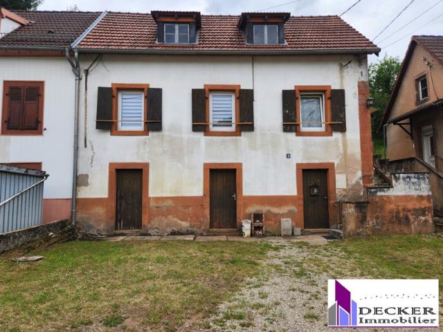 Maison à rénover, 87 m², 4 pièces, terrain de 2,74 ares