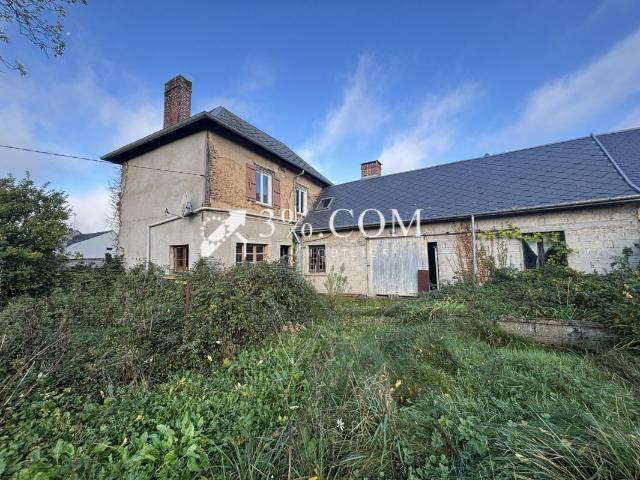 MAISON A REVOIR ENTIEREMENT IDEALEMENT PLACEE SECTEUR FEUQUI