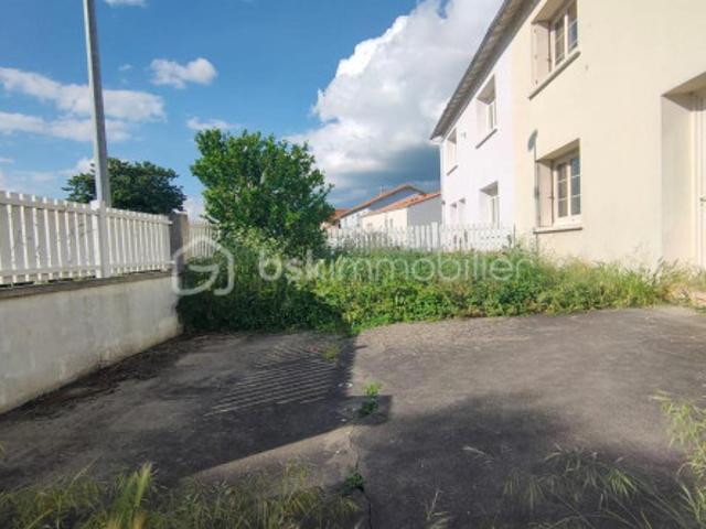 Maison à Saint Hilaire La Palud à louer Locagestion, expert en gestion locative
