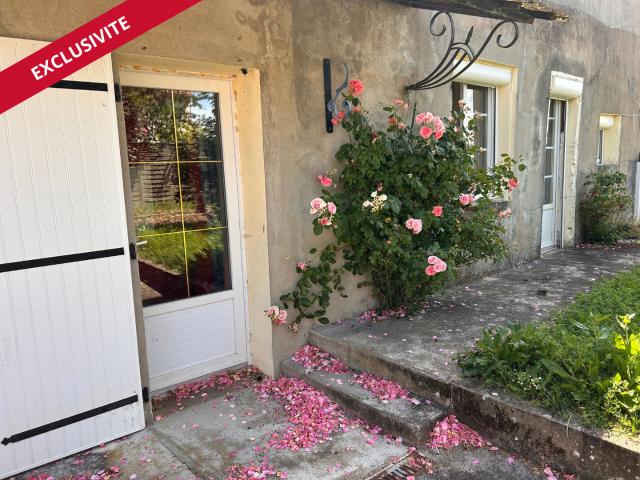 Maison à Savigné