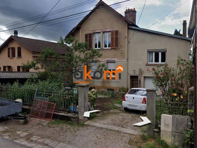 MAISON A SENONES