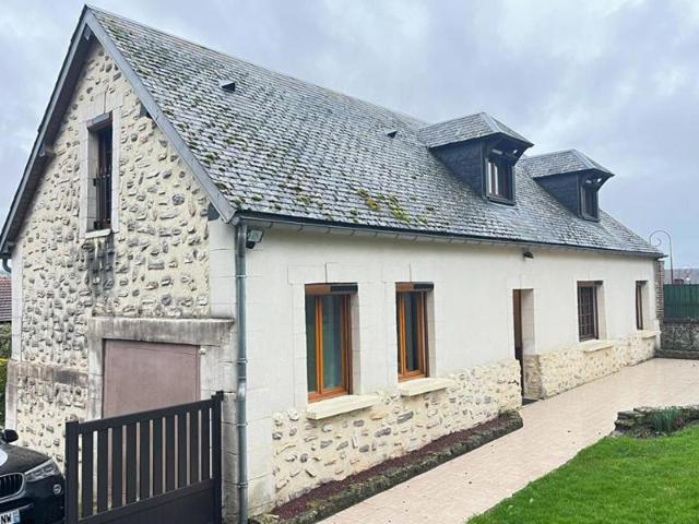 MAISON ANCIENNE 3 CHAMBRES 104M2