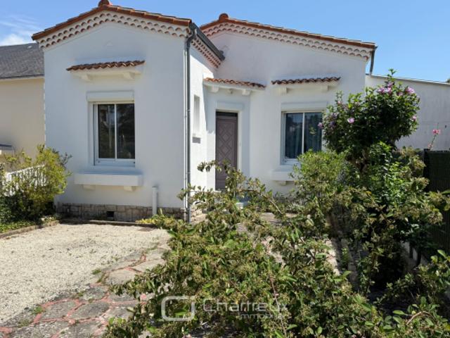 MAISON ANCIENNE