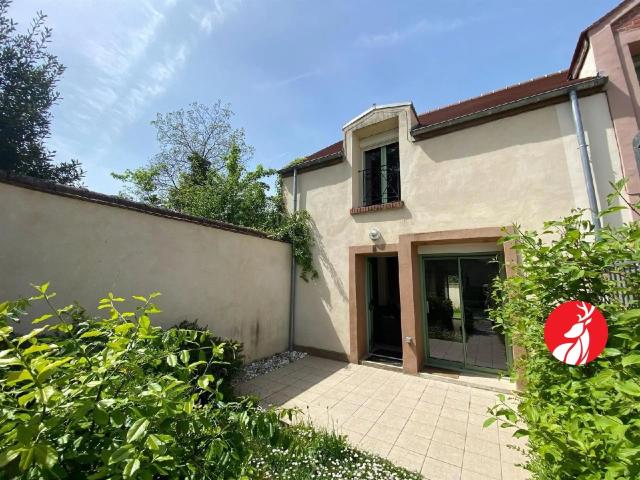 MAISON ANCIENNE