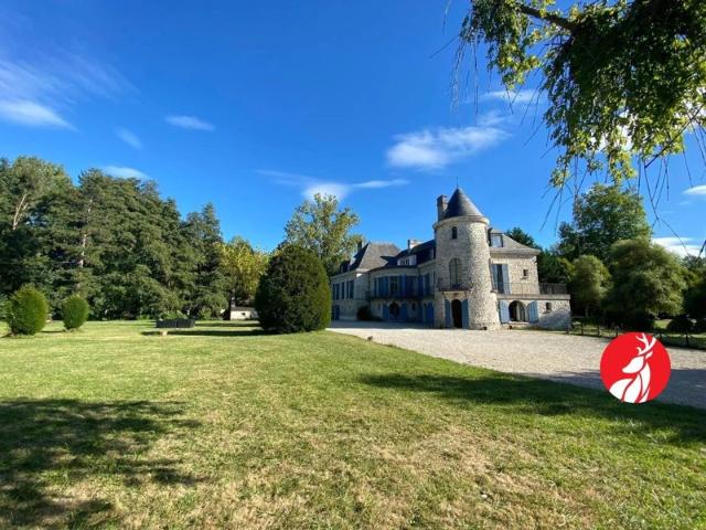 MAISON ANCIENNE