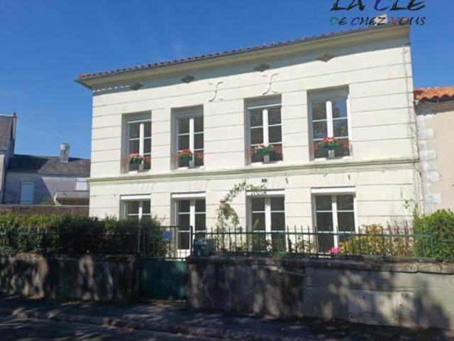 MAISON ANCIENNE