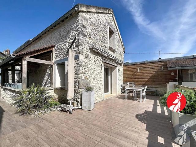 MAISON ANCIENNE
