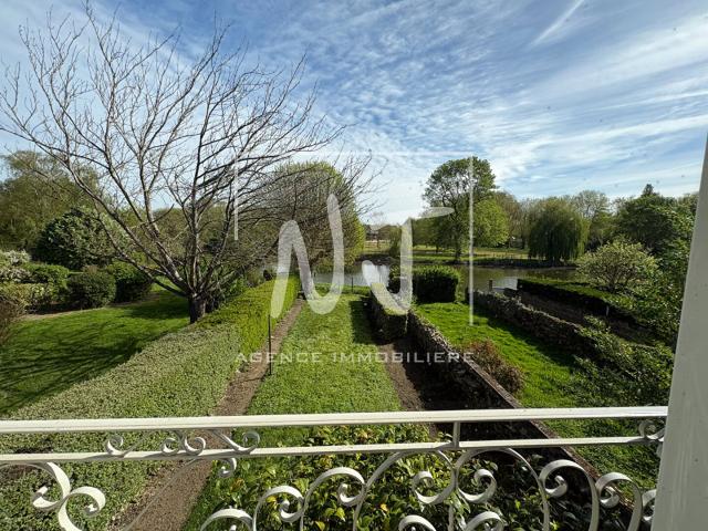 Maison ancienne à vendre aux Lion d'angers avec vue rivière. 78m² Le Lion d'Angers