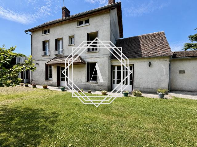 Maison ancienne à rénover avec beaucoup de potentiel