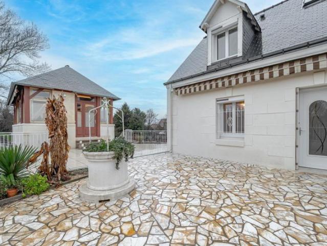Maison ancienne atypique