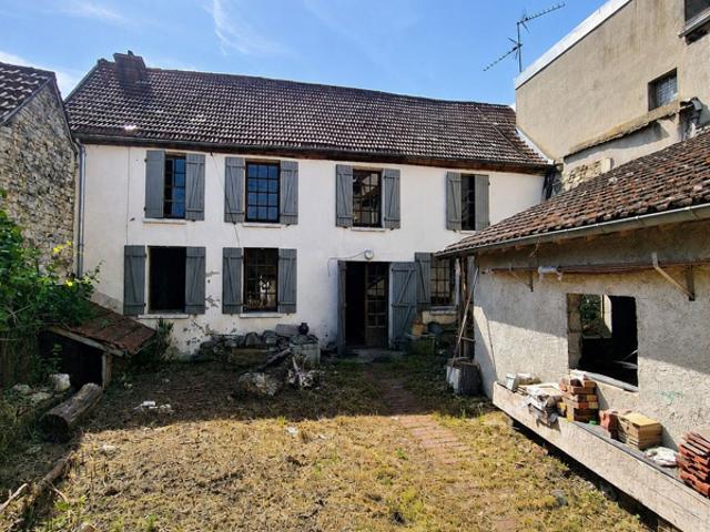 Maison ancienne avec grand terrain 146 m2 4 chambres V