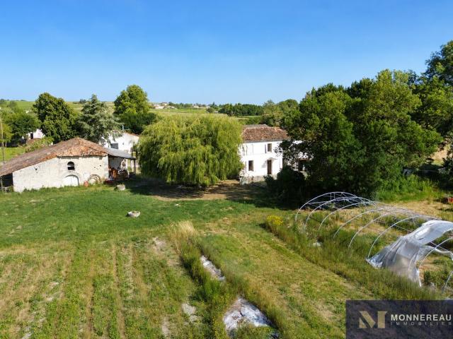 Maison Ancienne Avec Grand Jardin Et Dependances 156m² Sainte Lheurine