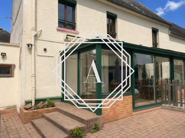 Maison ancienne de 120 M2 avec terrain de 600M2