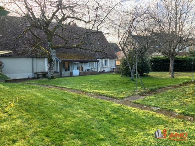 Maison ancienne en bon état général
