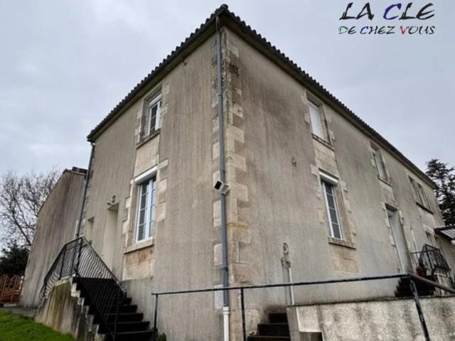 MAISON ANCIENNE RENOVEE