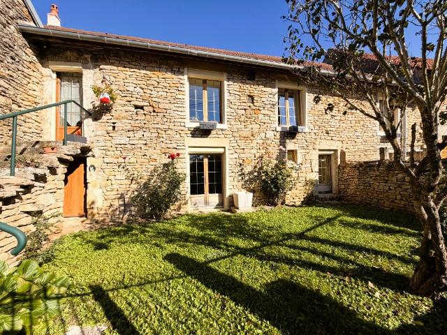 MAISON ANCIENNE RENOVEE 200 M2 BRAIN
