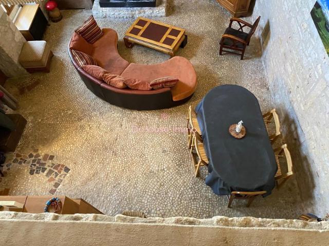Maison ancienne Ventouse