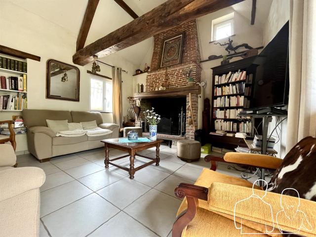 Maison Ancienne Viable De Plain Pied Quartier Calme Qu. 166m² Quillebeuf Sur Seine