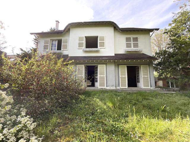 Maison Andresy 240.30 m2