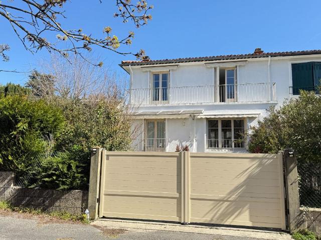 Maison Angouleme 4 pièce s 100 m2