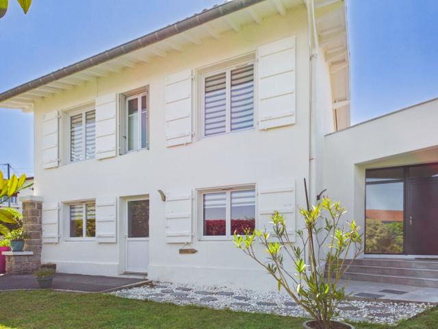 Maison Anglet 6 pièce s 180 m2 180m² Anglet