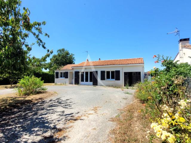 Maison Angles 4 pièce s