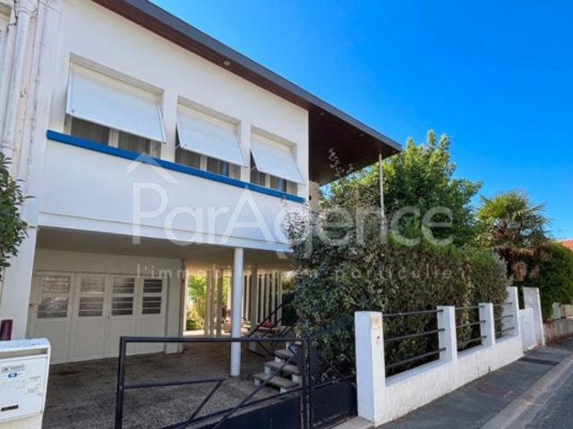 Maison années 50 avec piscine 300 m de la plage de Foncillon
