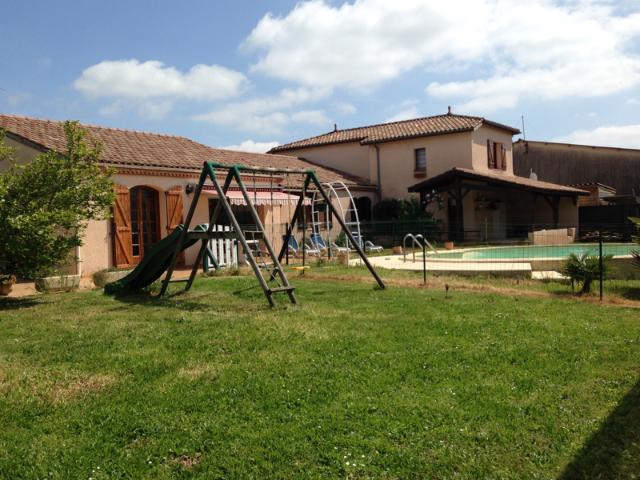 Maison actuellement loué meublé Sainte Livrade Sur Lot
