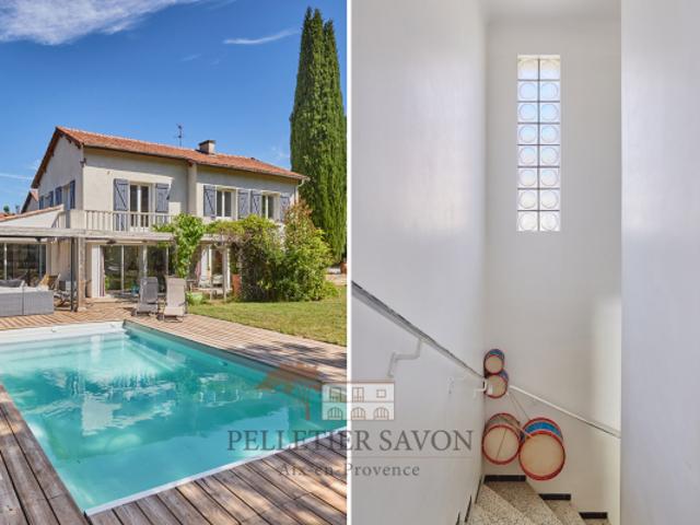 Maison Aix En Provence 8 pièces 5 chambres Piscine sur t