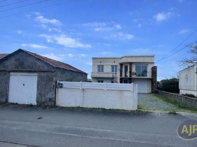 Maison Aizenay 4 chambres Jardin Garage