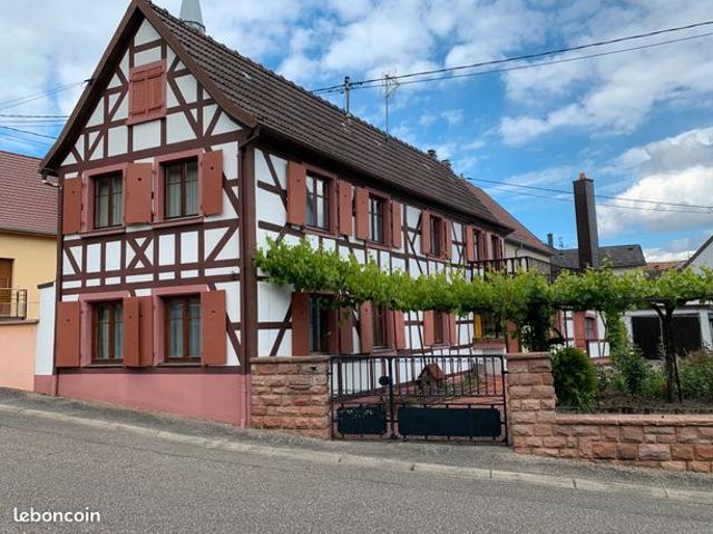 MAISON ALSACIENNE à colombages centre de Hochfelden