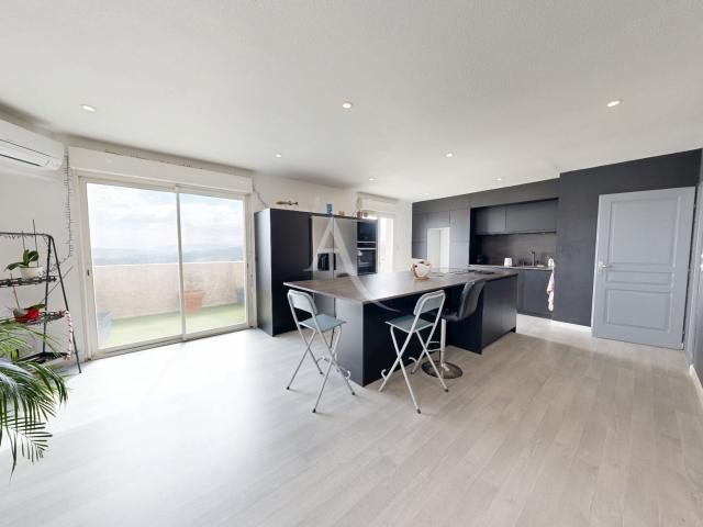 Maison Appartement de 105m² avec vue incroyable Garage + D. 106m² Narbonne