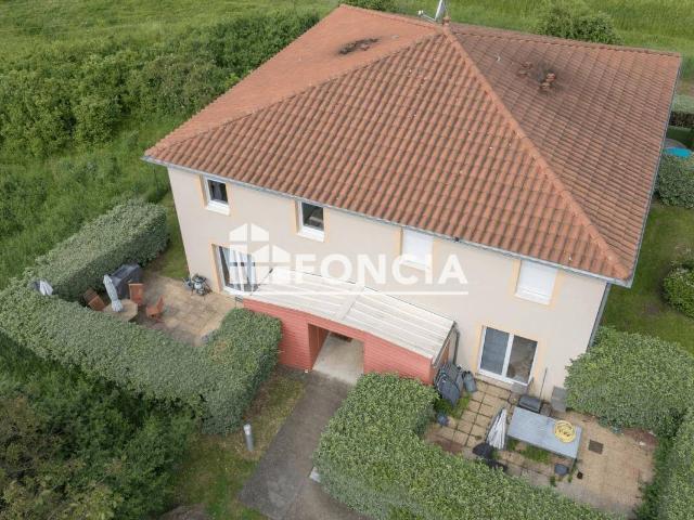 Maison / appartement en duplex de 70,68 m² avec terrasse privati