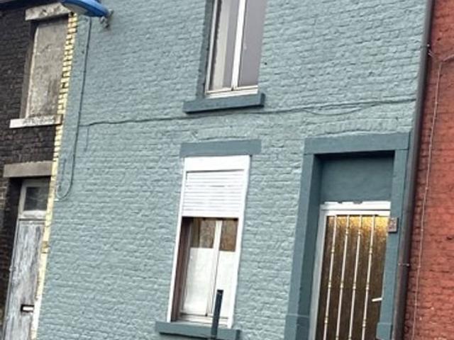 MAISON ATTENANTE A RENOVER
