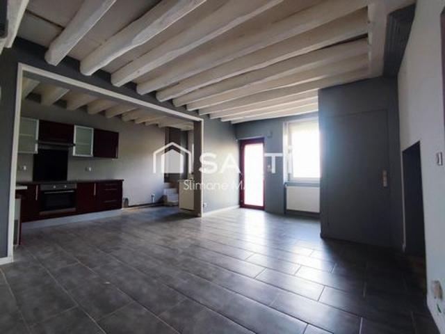 Maison atypique 95 m2 Habitables Terrain de 930 m2