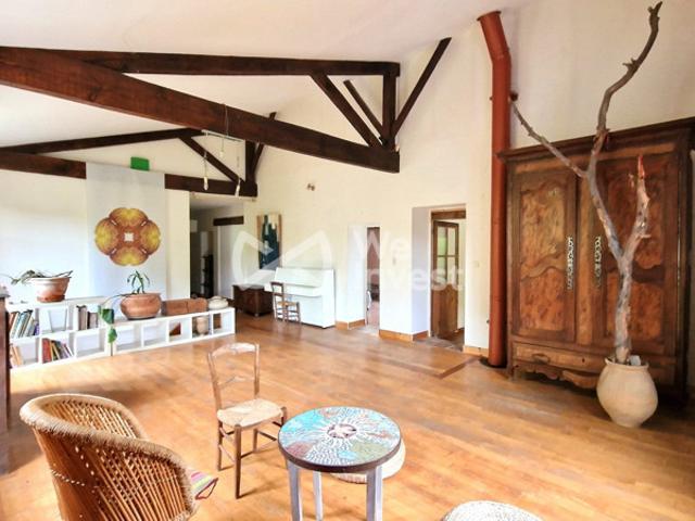 Maison atypique de 300 m² – Moissac – Charme & potentiel lo