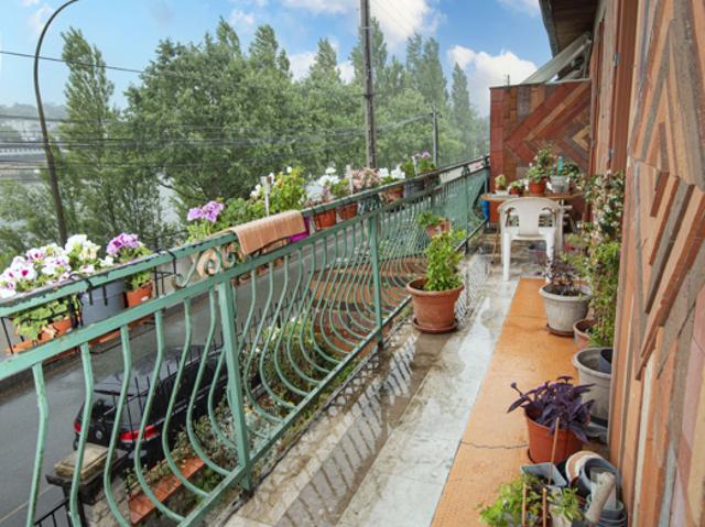MAISON ATYPIQUE EN FRONT DE SEINE