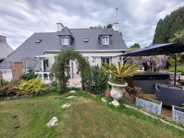 Maison atypique et confortable