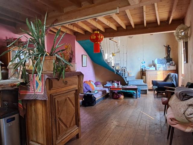 Maison atypique et écologique en pierre Montpellier Cellene