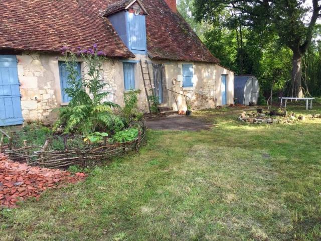 Maison authentique au calme Heugnes